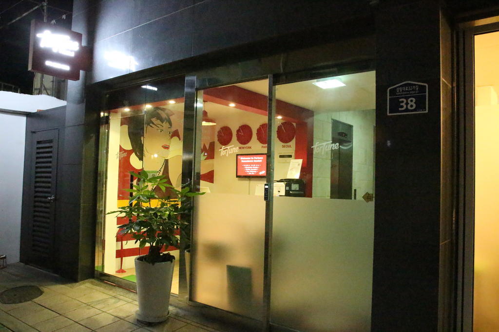 Fortune Hostel Jongno Seoel Buitenkant foto